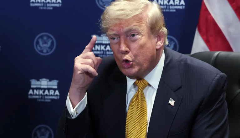 Donald-Trump-kwaai-by-Navo-beraad-Turkye