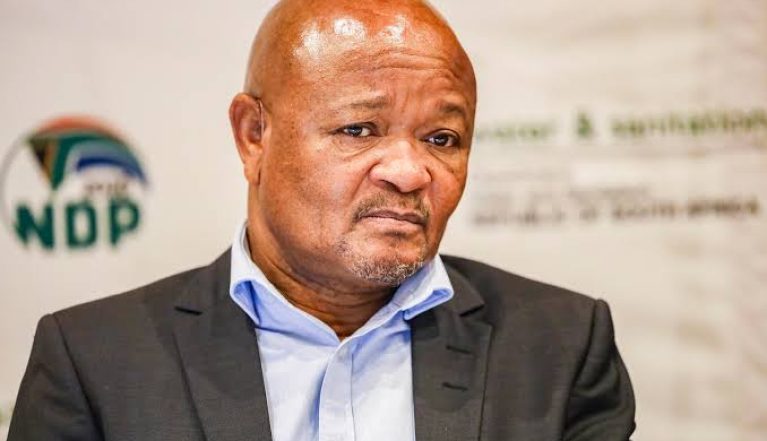 Senzo Mchunu - The Witness